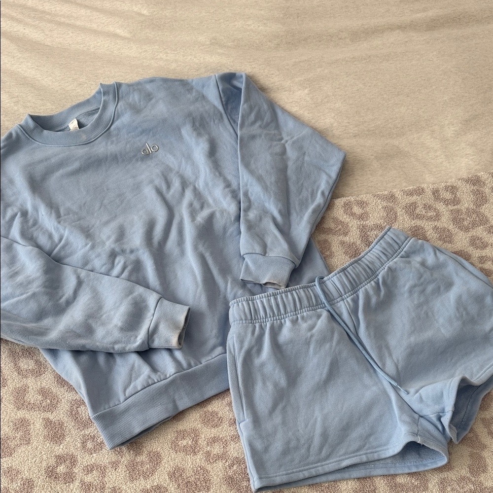 ALO Yoga Light Blue Sweatshirt and Shorts Set
